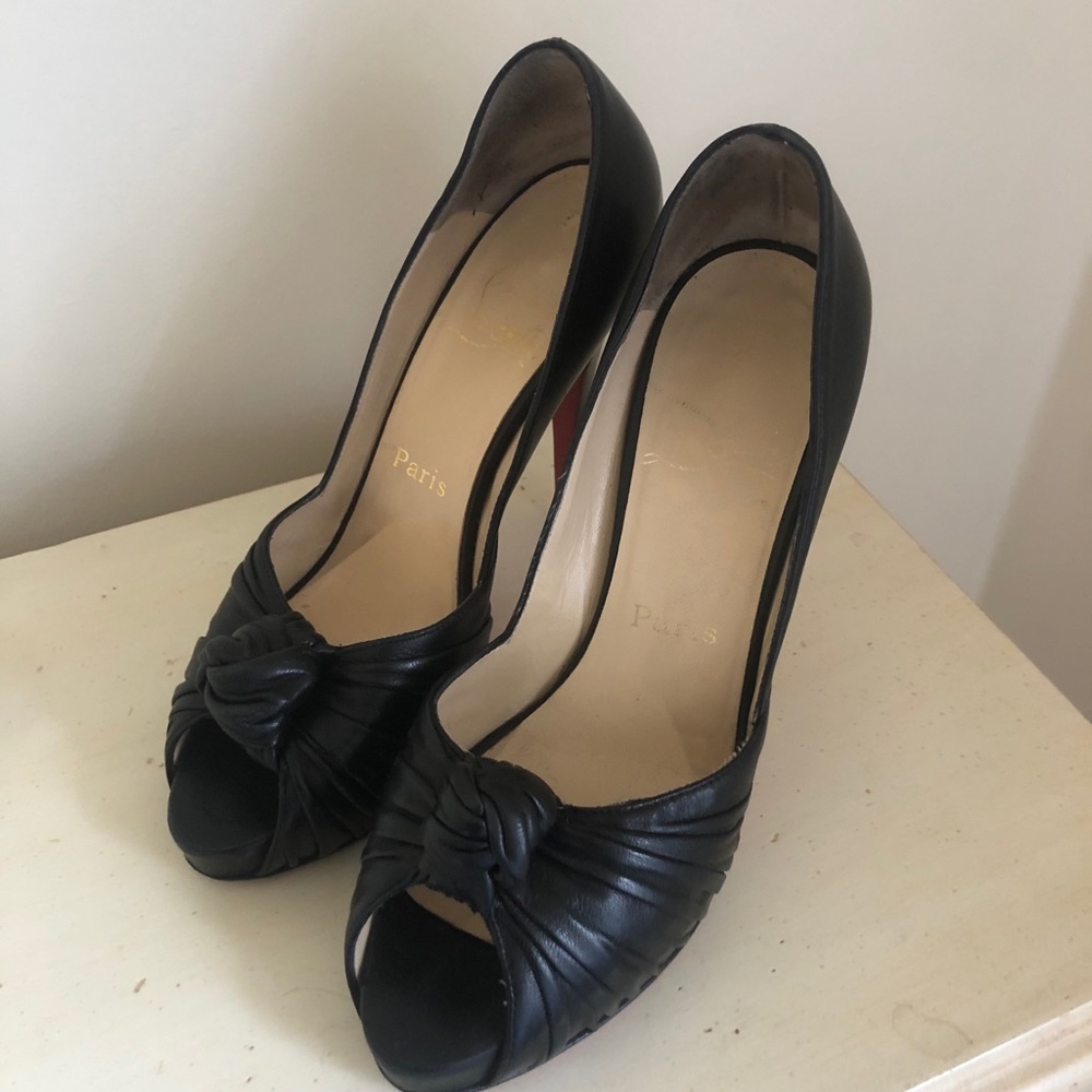Christian Louboutin knot heels black 37 1/2